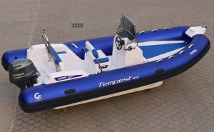 Tempest 570 'Racing' by Capelli (3)