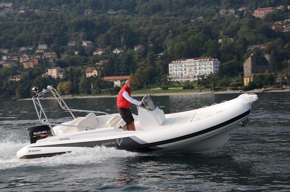 Gommone Makò 68 e fuoribordo Suzuki DF140AP:  una bella coppia