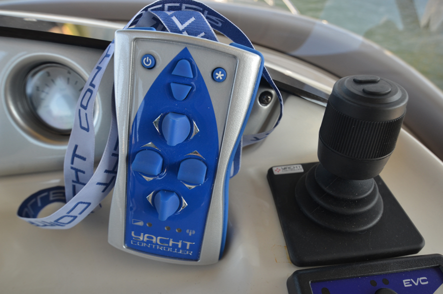 A Yacht Controller il premio dell’innovazione per il joystick JCS Plus