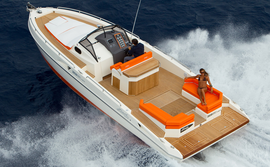 Fiart Seawalker 33, sportivo con charme