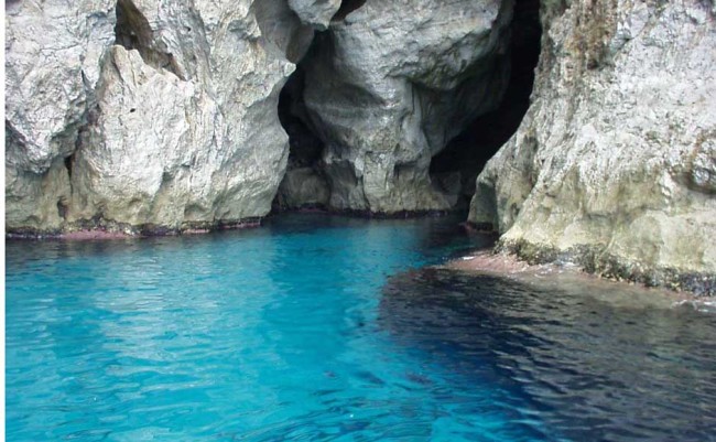 Marettimo - Grotta del Tuono