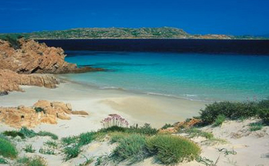 Sette spiagge da non perdere che raccontano la Sardegna