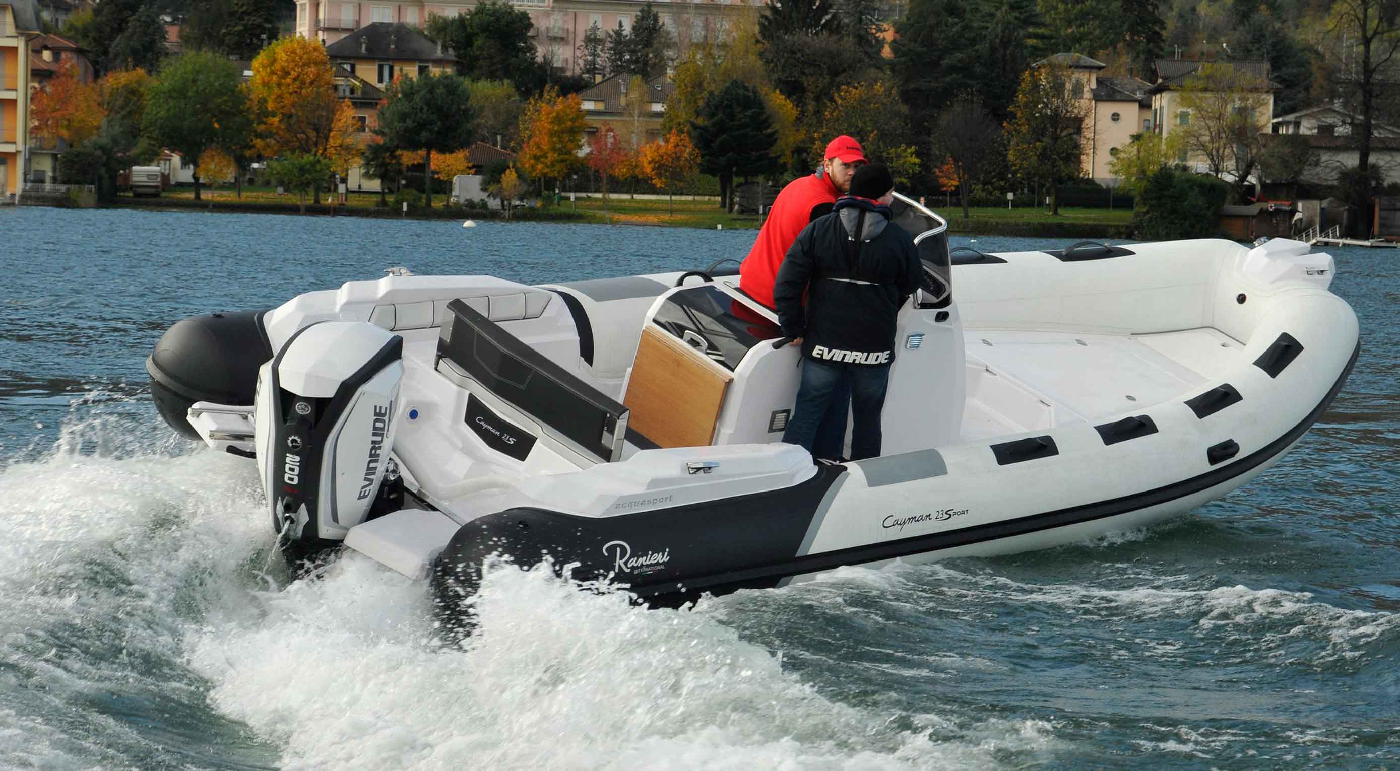 Ranieri Cayman 23 Sport - Evinrude 200 HO, la coppia esagerata