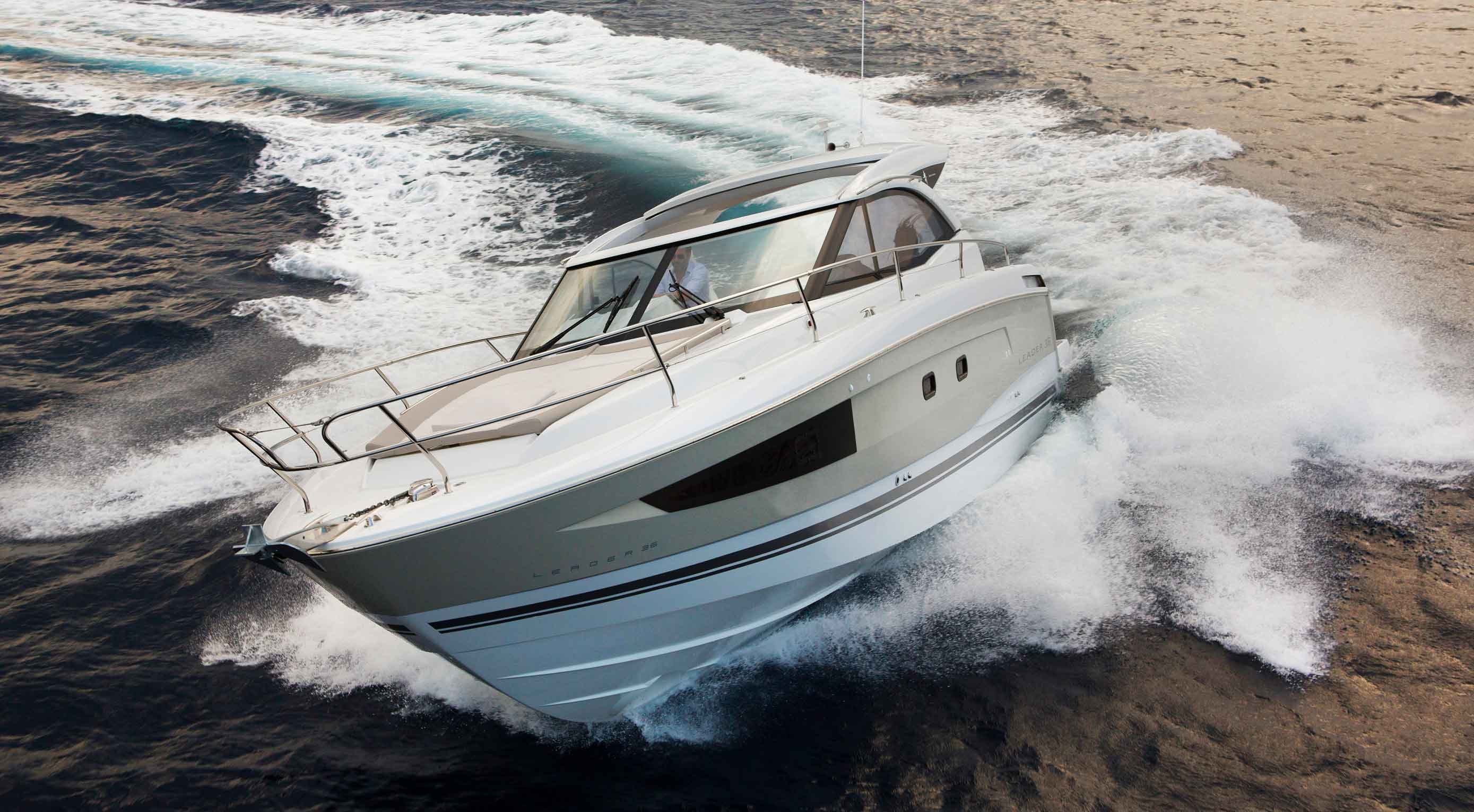 Jeanneau Leader 36, “the family boat”