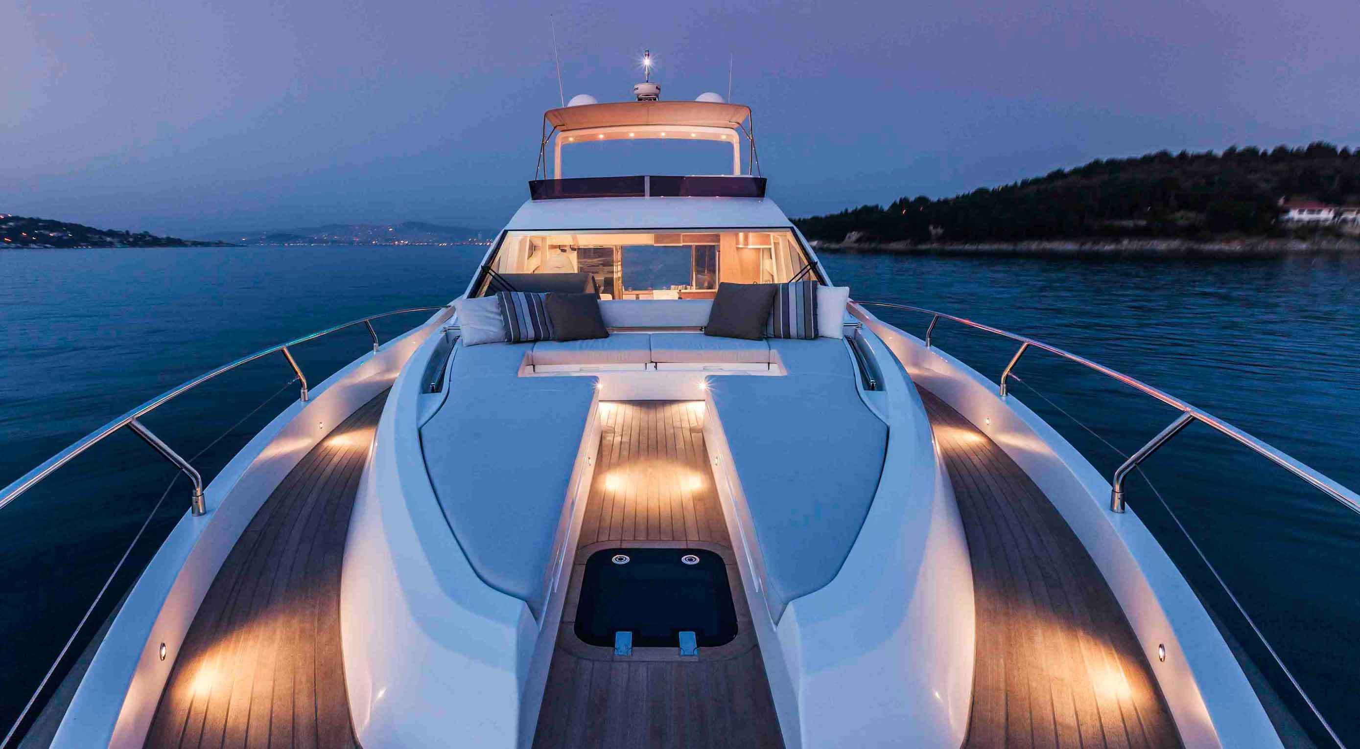 Numarine 70 Flybridge, una barca senza compromessi