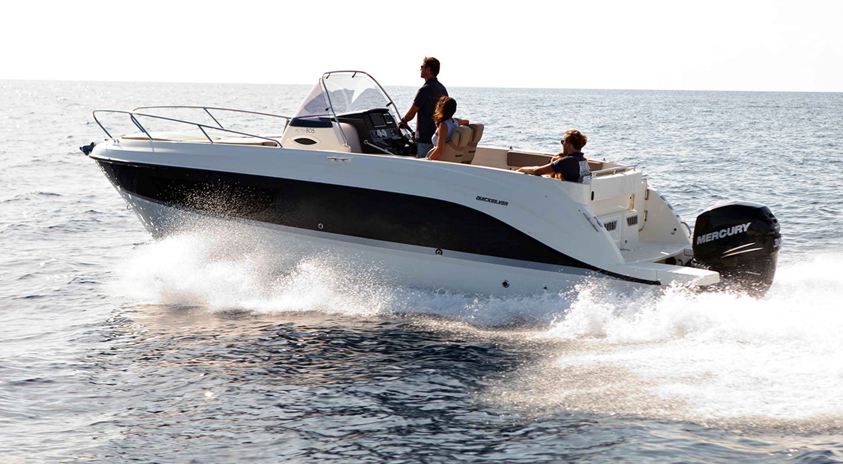 Quicksilver Activ 805 Sundeck, il mix perfetto