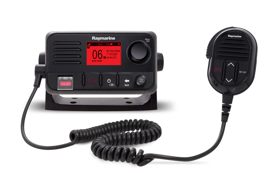 Arrivano in Italia i nuovissimi VHF Raymarine