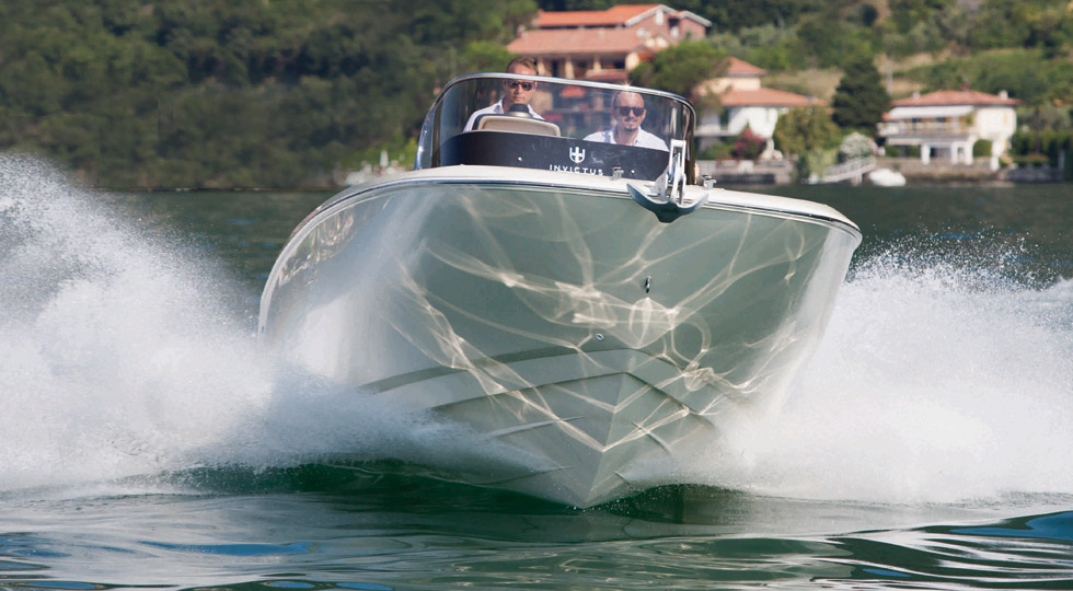 Invictus 280SX, sportivo con charme