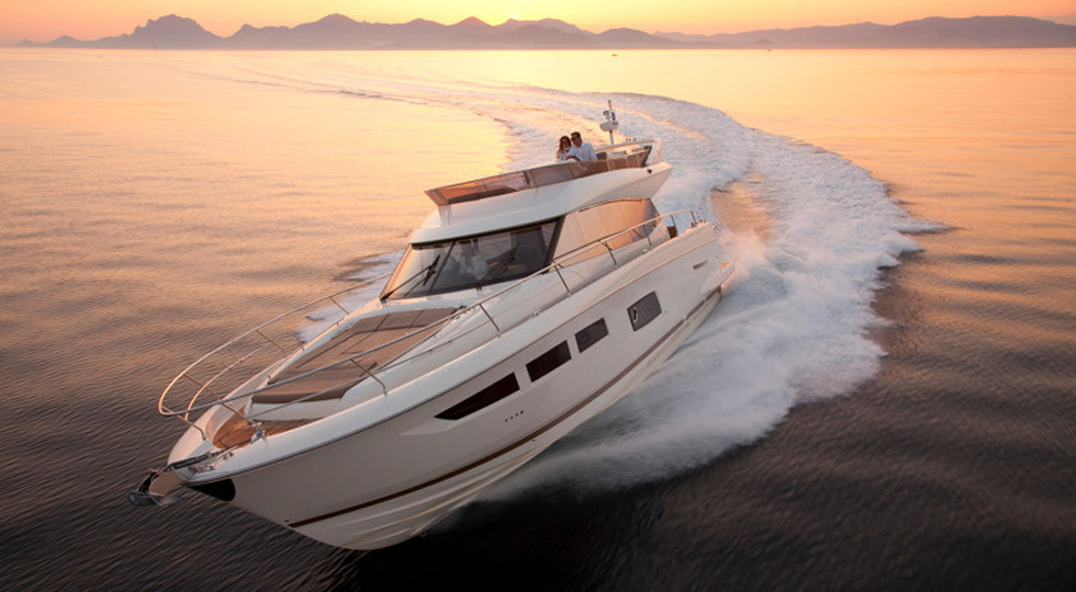 Prestige 550, barca che vende non si cambia