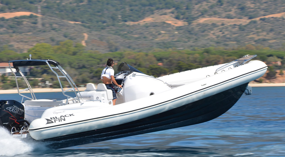 Black Fin 10 Elegance, racer "vero" con i Verado 400 R