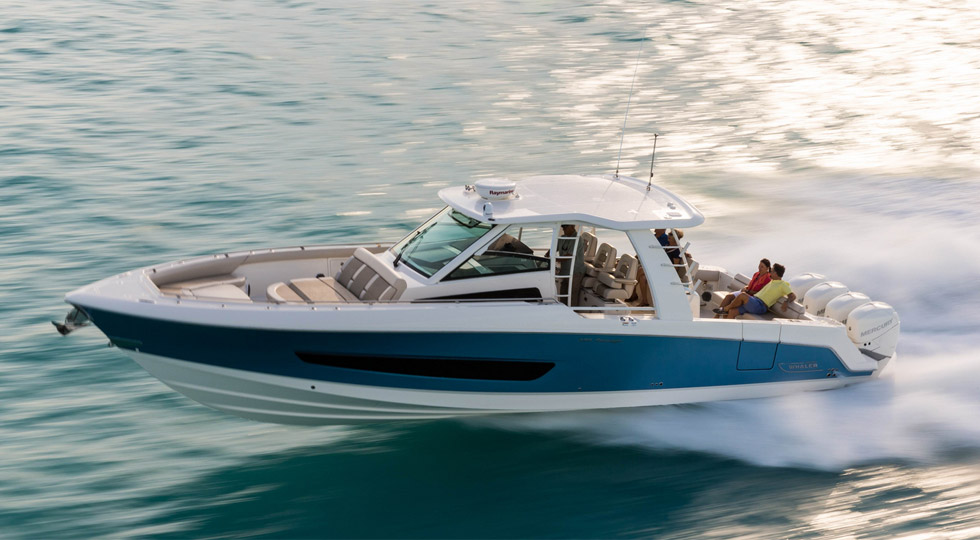 boston-whaler_420-outrage_11