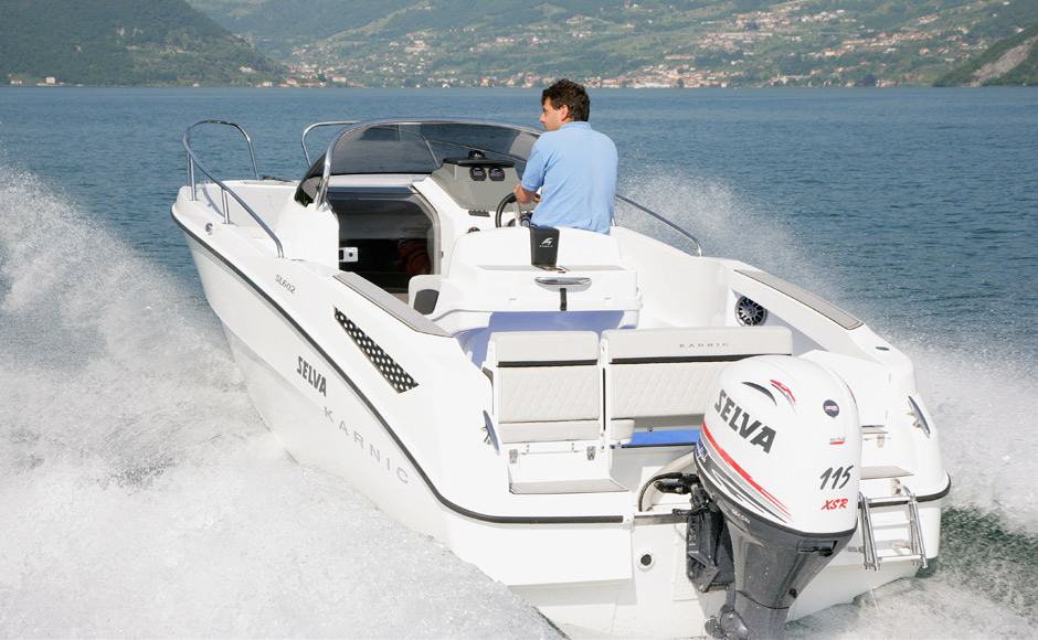 Karnic SL602 by Selva, cosa chiedere di più a un daycruiser?