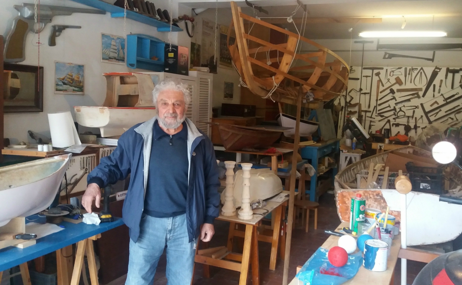 A Marina di Varazze una mostra insegna la costruzione delle barche