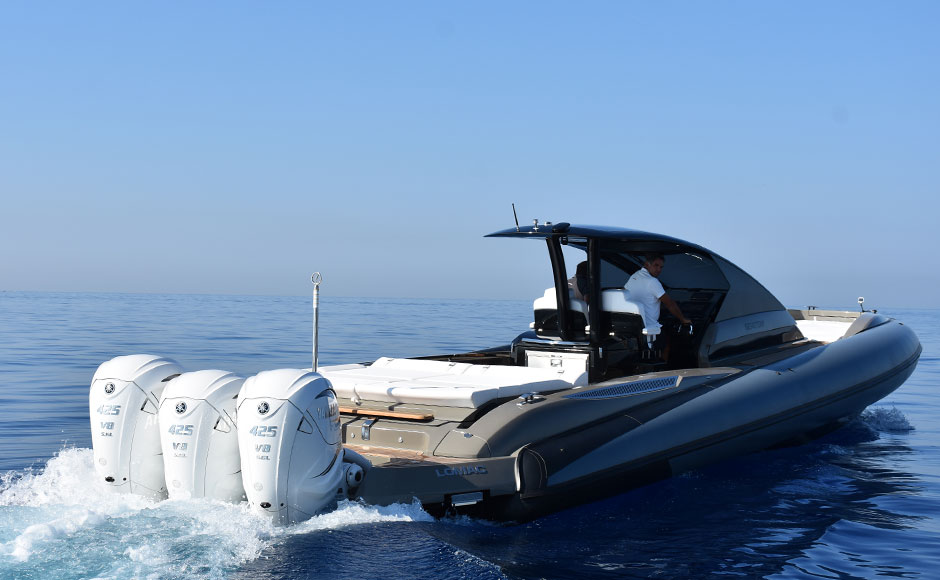 Tre Yamaha V8 XTO Offshore, 1275 cv per 55 nodi, può bastare?