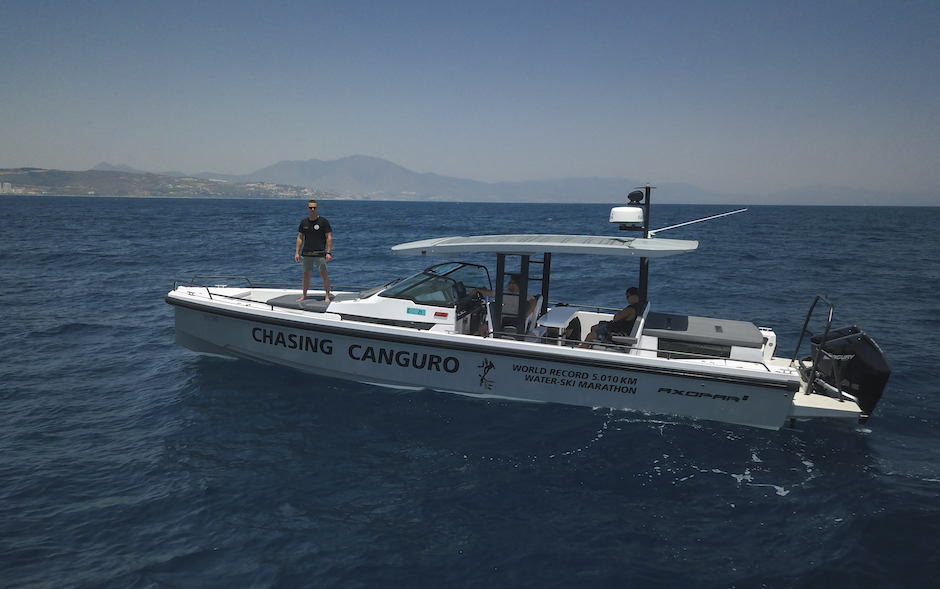 Marocco-Italia in sci nautico. Un record di 3000 miglia affidato ad Alex Luther e ai Mercury V8 da 4,6 litri