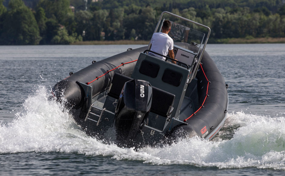 Mercury V8 250 SeaPro e Valiant 750 Sport, dei gran lavoratori ma… anche molto divertenti