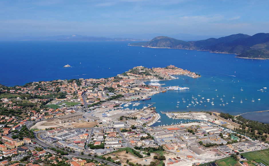 Esaom Cesa, un mare di servizi in un grande crocevia fra Tirreno e Mar Ligure