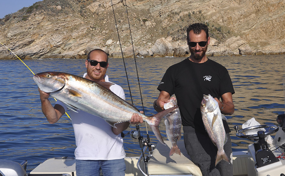 Pesca-in-inverno-Ricciola Pescare in inverno? Si può e si deve! Le prede sono tante, ecco le 12 migliori e come catturarle