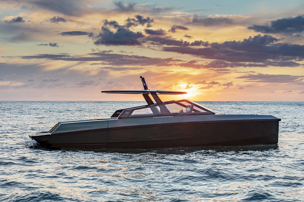 43wallytender, il walkaround sui generis made in Wally Yachts