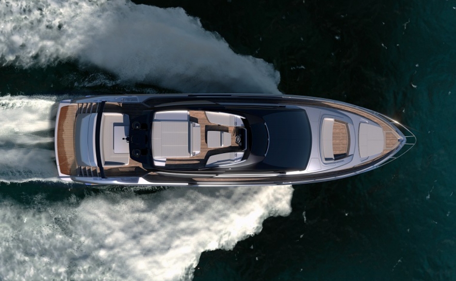 Riva 76 Perseo Super, lo sport-fly di Riva si rinnova