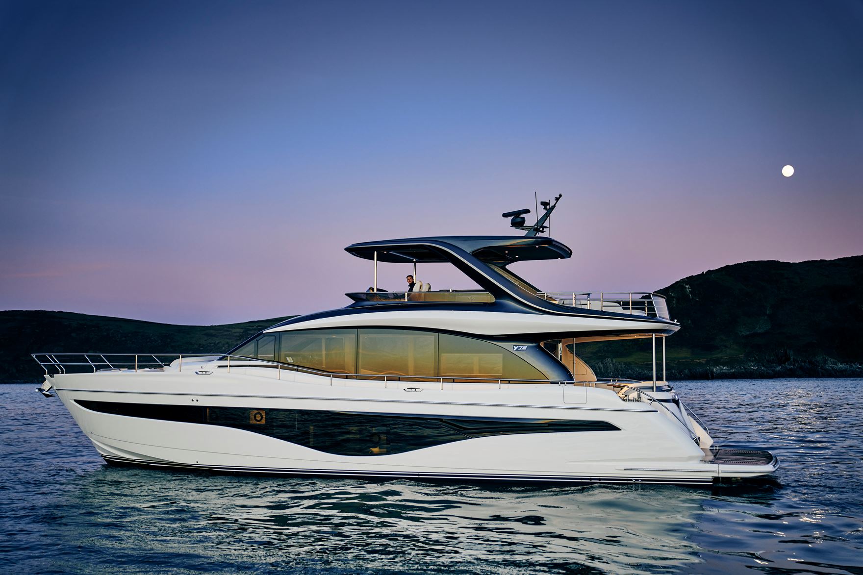 princess y72 flybridge lvmh