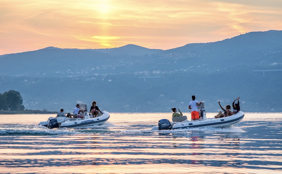 Relake, il noleggio alla portata di tutti per navigare sul lago Maggiore senza pensieri