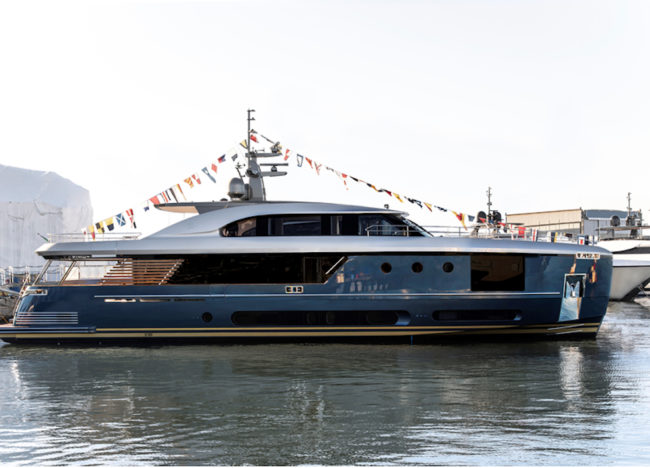 yacht 30 metri costo