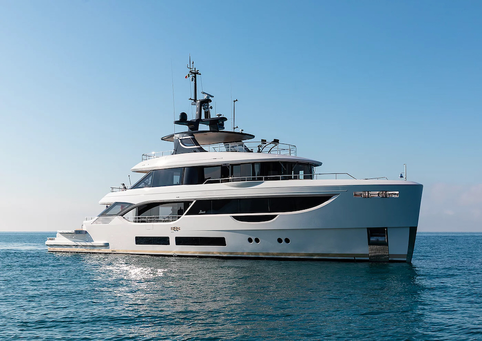 Varata la prima unità del Benetti Oasis 34M, un altro modello che scopre l'esclusivo Oasis Deck