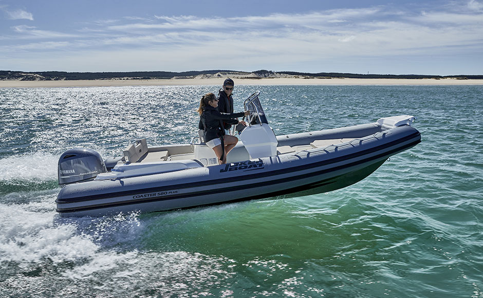 Joker 580 Plus, il gommone entry level ma non solo: 6 metri di stile e qualità