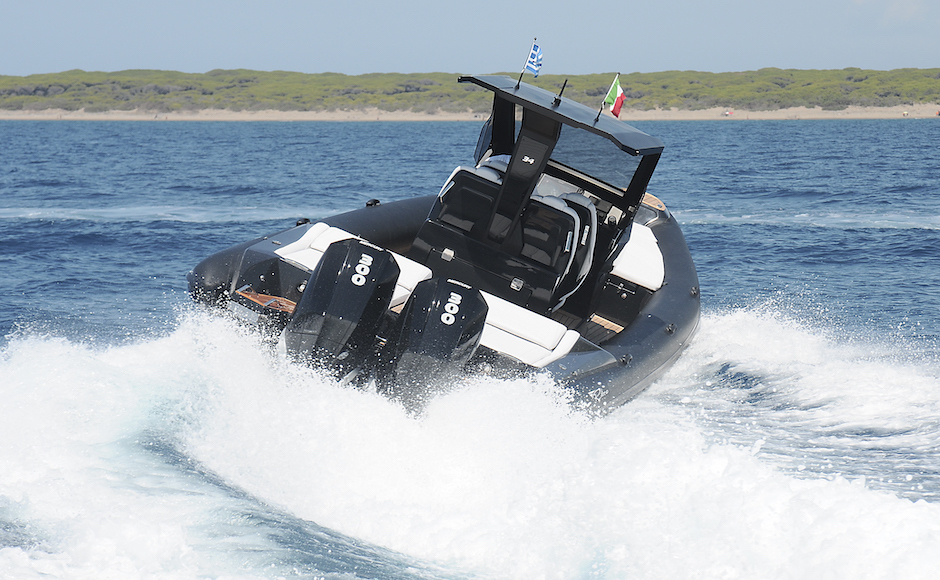 Ribco Venom 34 in navigazione