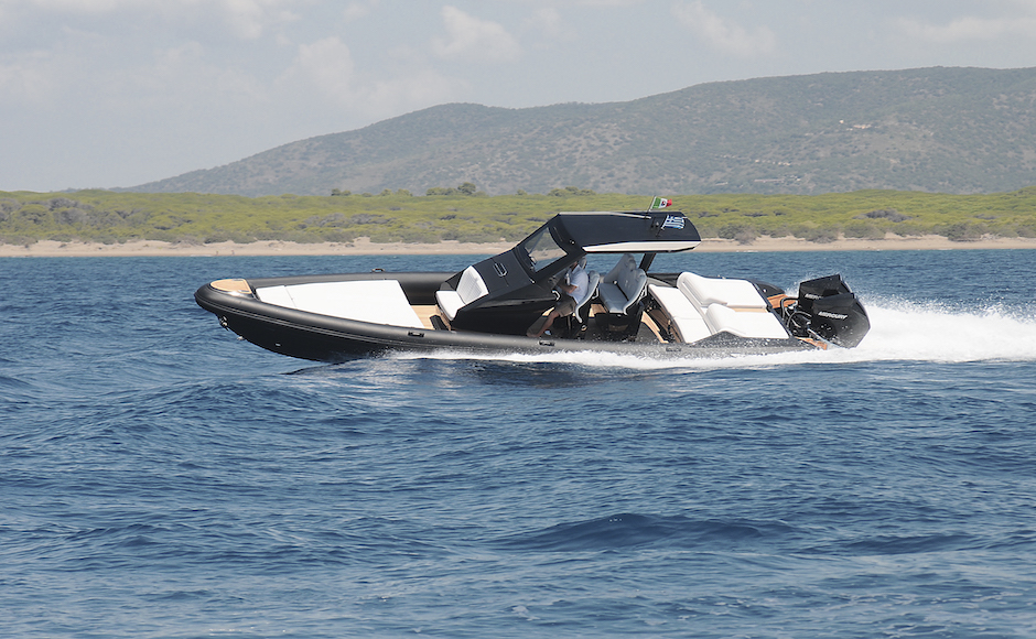 Ribco Venom 34, un Super Sport del mare, tanto veloce quanto comodo