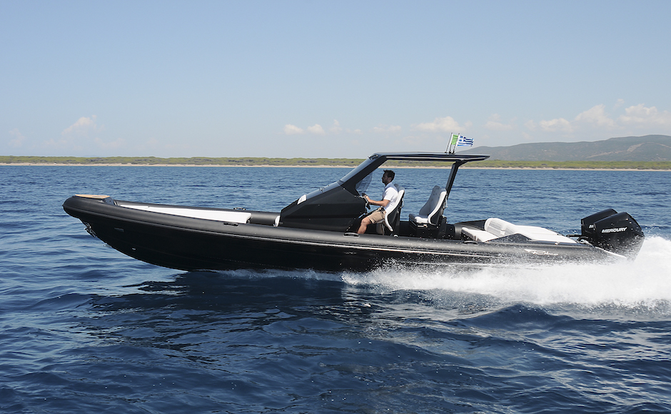 Ribco Venom 34 in navigazione