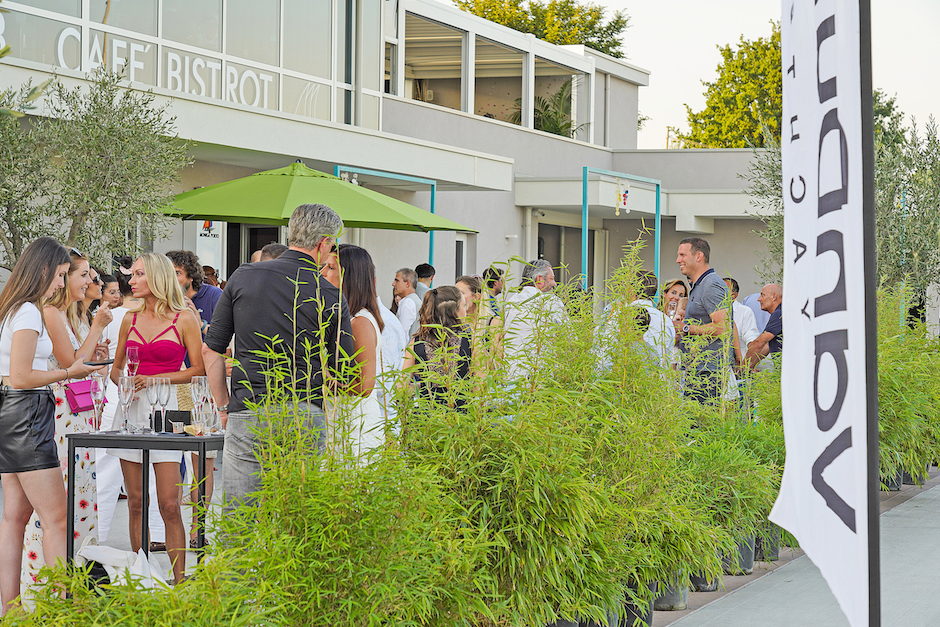 Inaugurazione VanDutch Center al Porto Moniga del Garda.