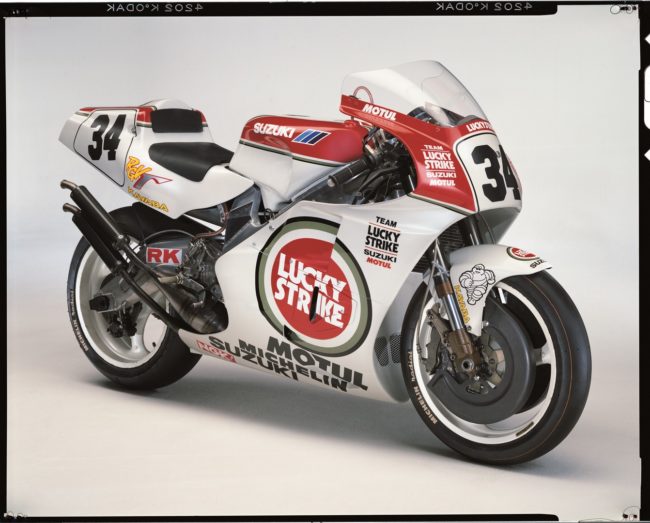 Suzuki RGV500