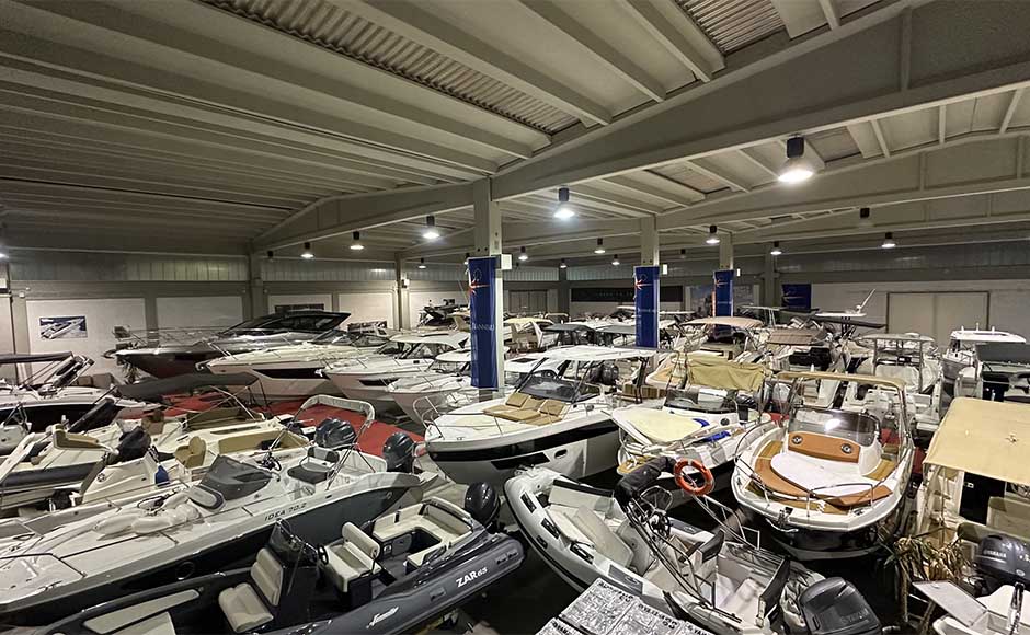 Centro Nautico Idea Verde: Cranchi Yachts in Puglia