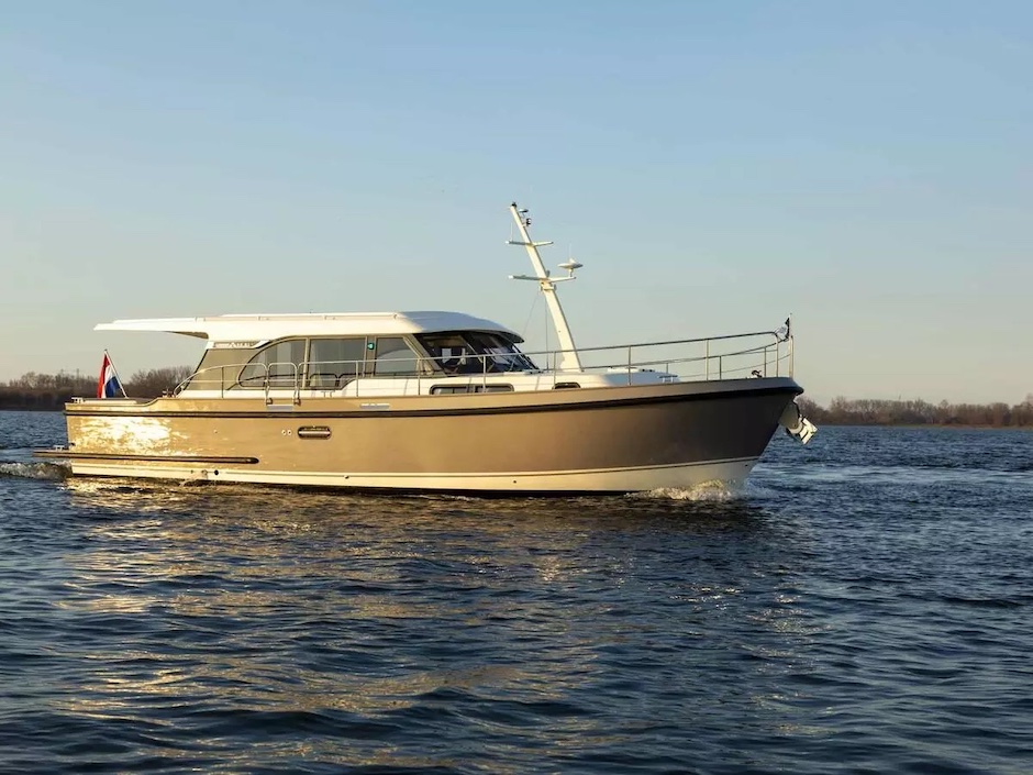 Linssen 40 SL Sedan.