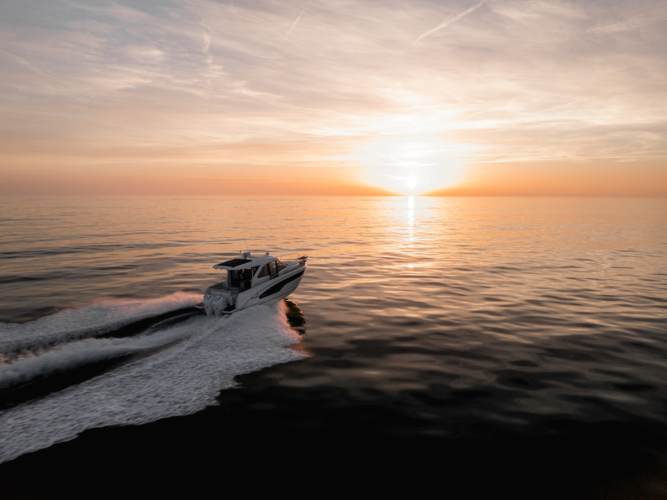 Beneteau Antares 9 versione 2025.