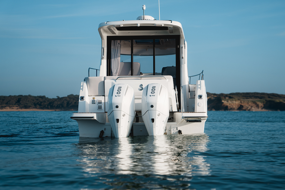 Beneteau Antares 9 versione 2025.