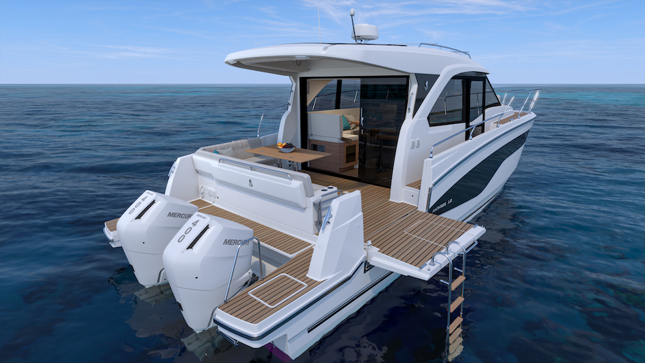 Beneteau Antares 12 Coupé.