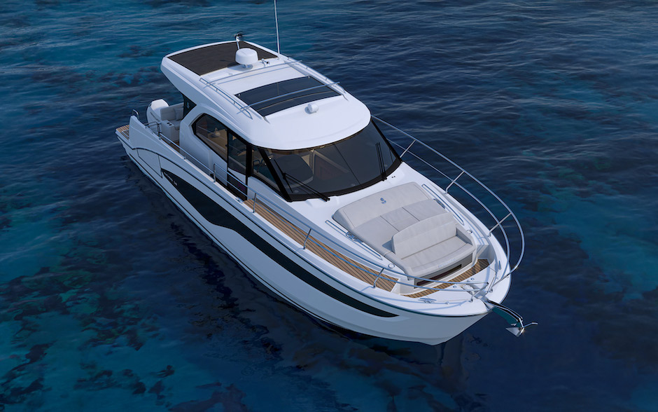 Beneteau Antares 12 Coupé.