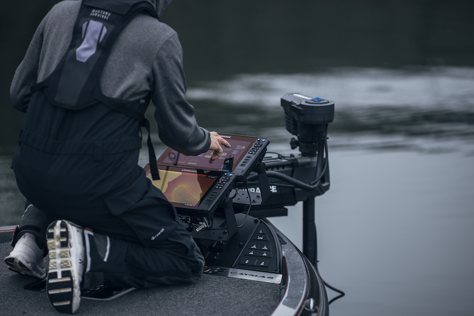 Lowrance Ghost X
