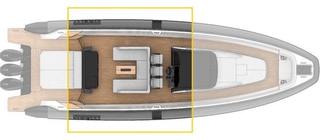 Layout ponte di coperta Pirelli 47 Open con dinette prodiera.