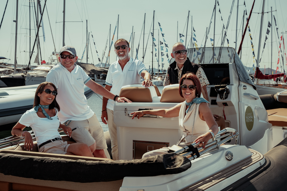 Una parte del team di Breva Marine.