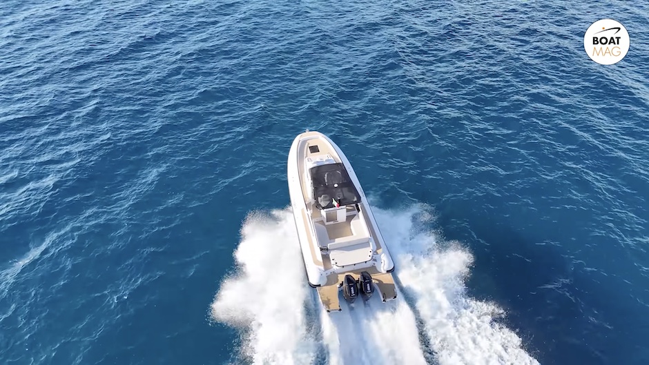 Prova del Mercury Verado V10 425 cv sul Salpa Soleil 40.