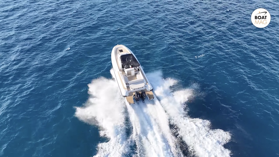 Prova del Mercury Verado V10 425 cv sul Salpa Soleil 40.