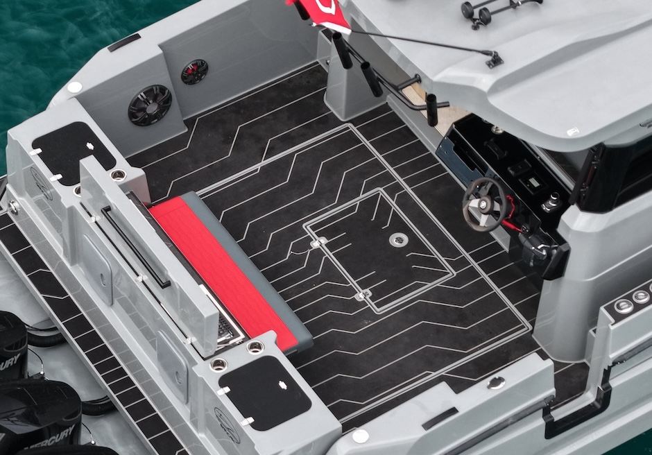 Pozzetto visto dall'alto con la seconda postazione di comando.