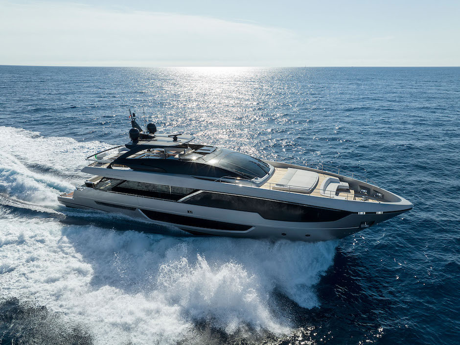 Riva 102 Corsaro Super.