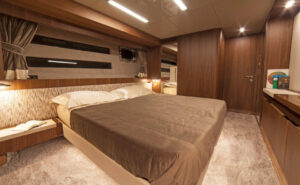 amer-cento-vip-cabin-1