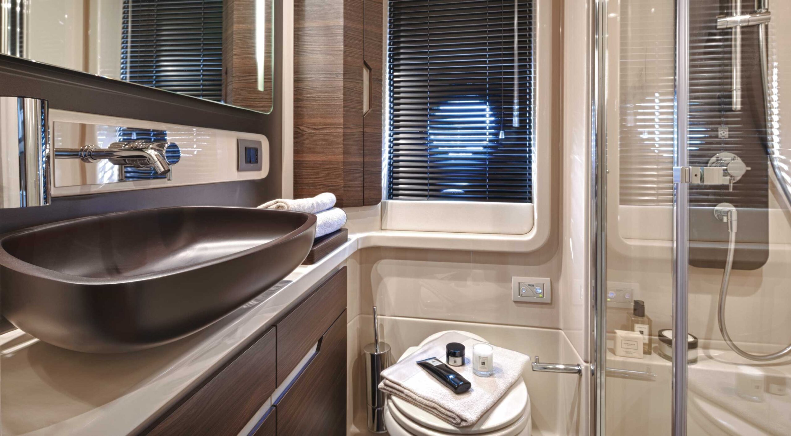 Azimut-50-Fly
