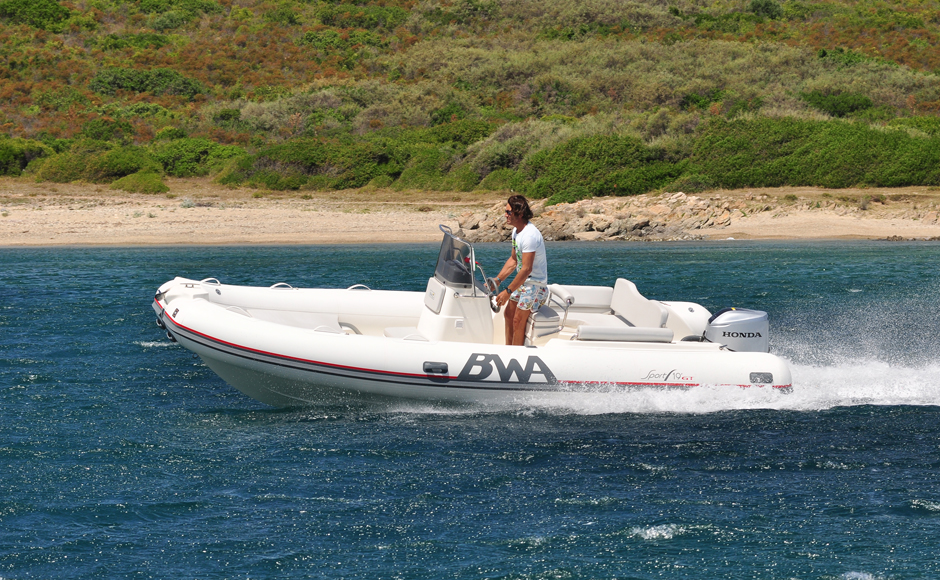 BWA Sport 19' - Nav (3)